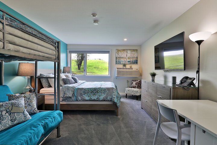 Hotel View 241 of 242