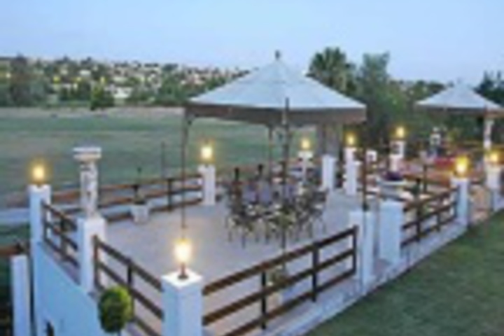 Terrace/Patio 12 of 12