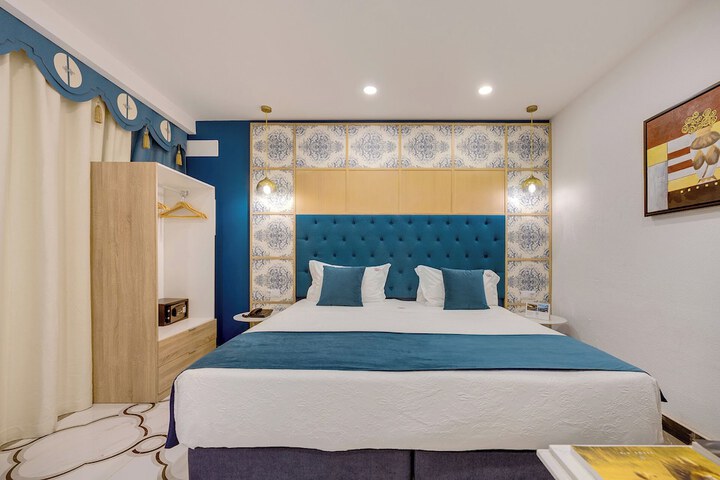 Room 16 of 54