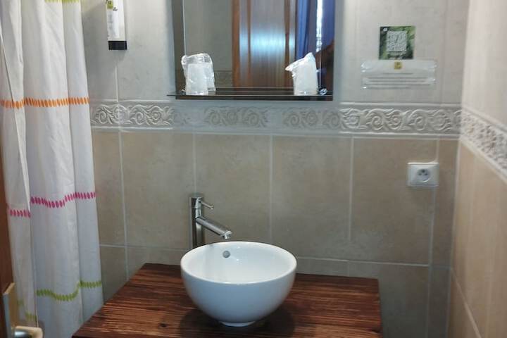 Room 40 of 73