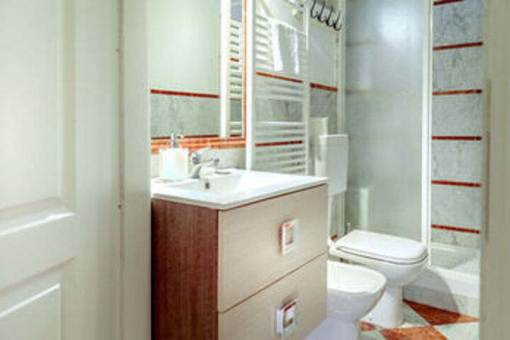 Room 20 of 161
