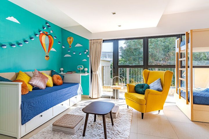 Room 3 of 15