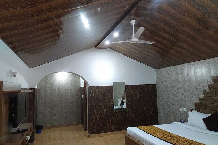 Room 8 of 21