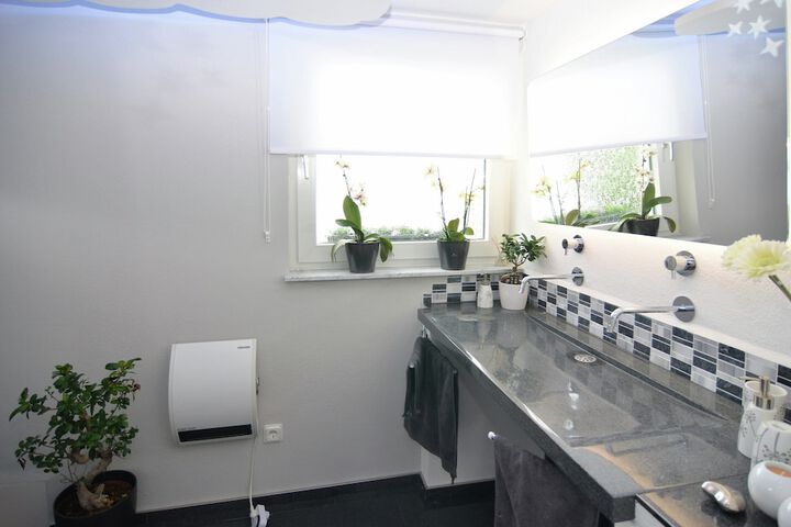 Room 14 of 40