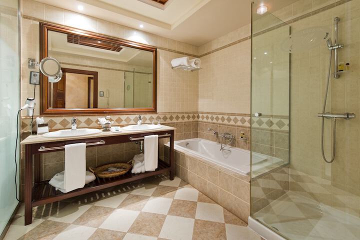 Bath Interior