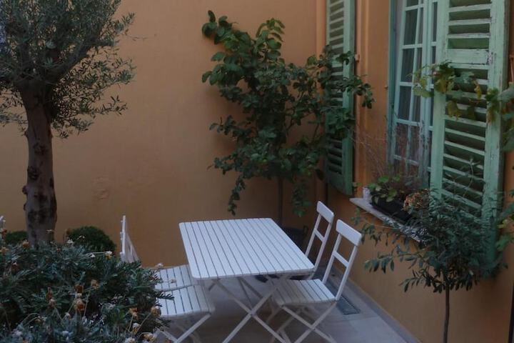 Terrace/Patio 20 of 48