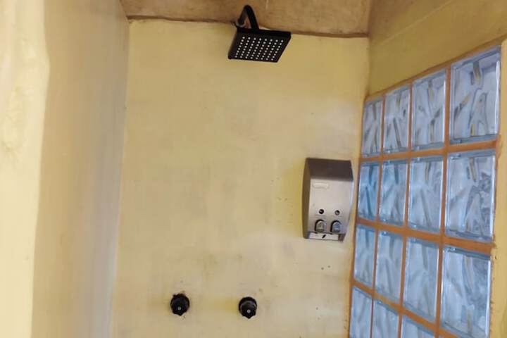 Room 98 of 171