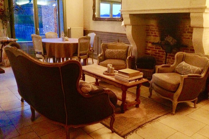 Lobby Entry
