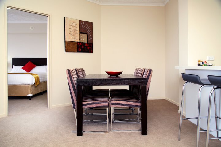 Room 17 of 36