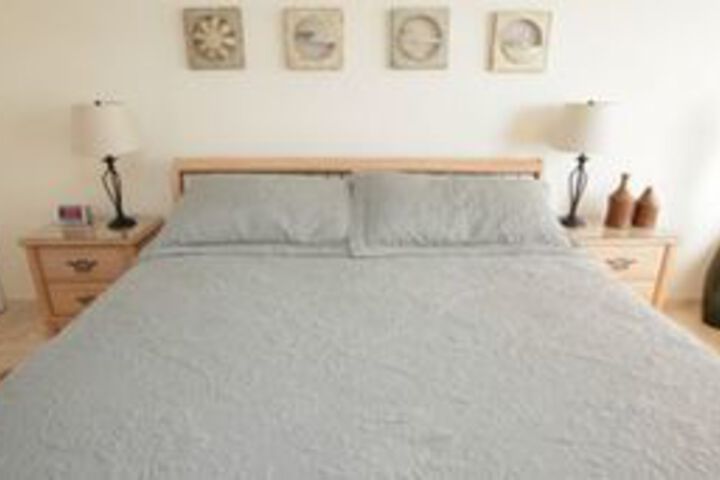 Room 70 of 171