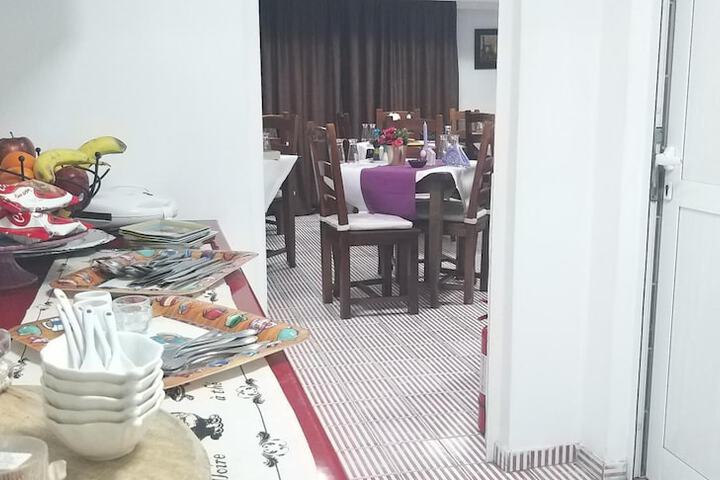 Dining 46 of 60