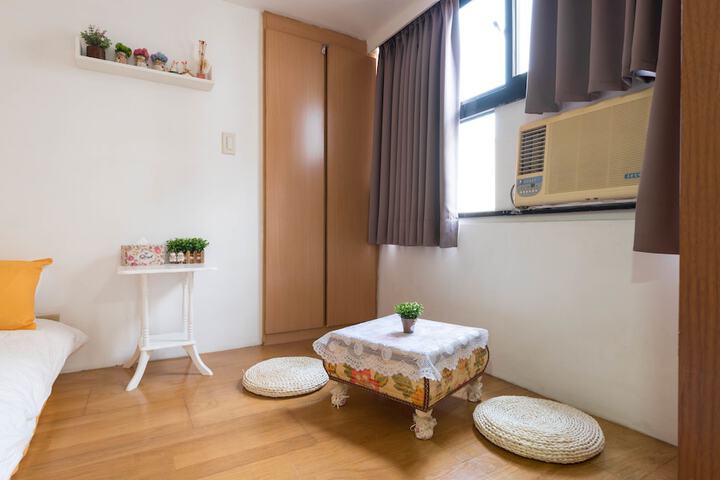 Room 16 of 129