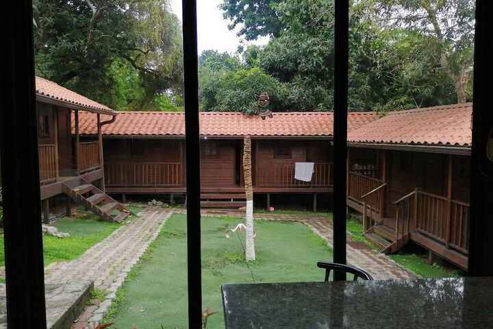 Room 8 of 59