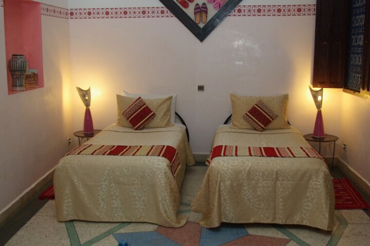 Room 6 of 39