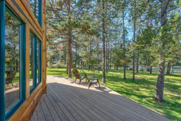 Property Grounds 24 of 31