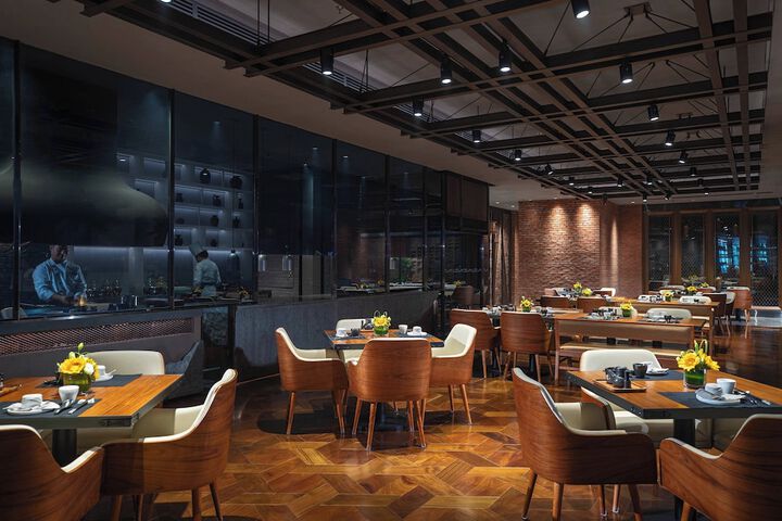 Dining 71 of 118