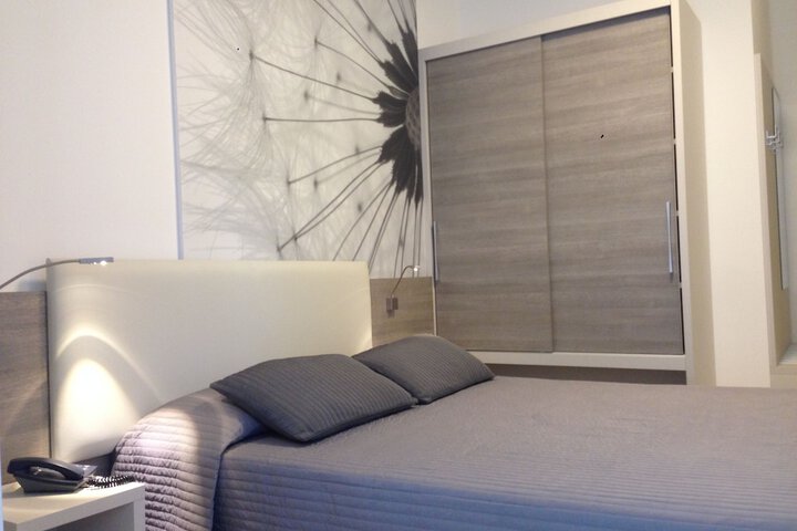 Room 14 of 56