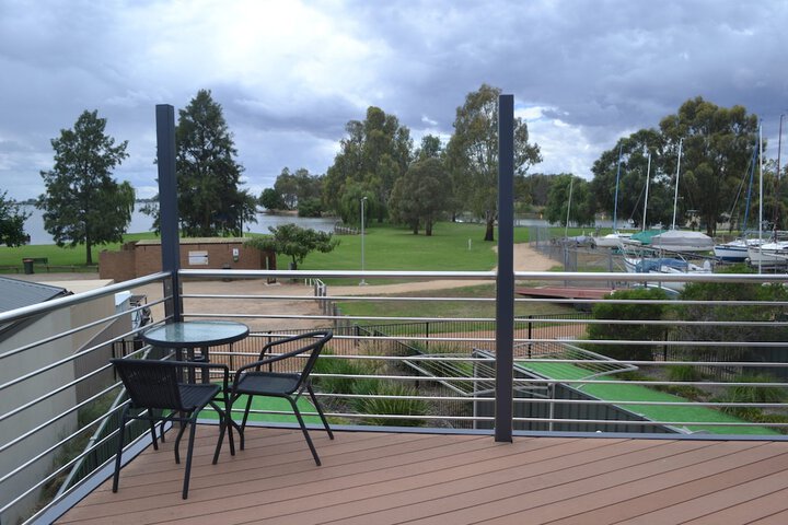 Terrace/Patio 10 of 17