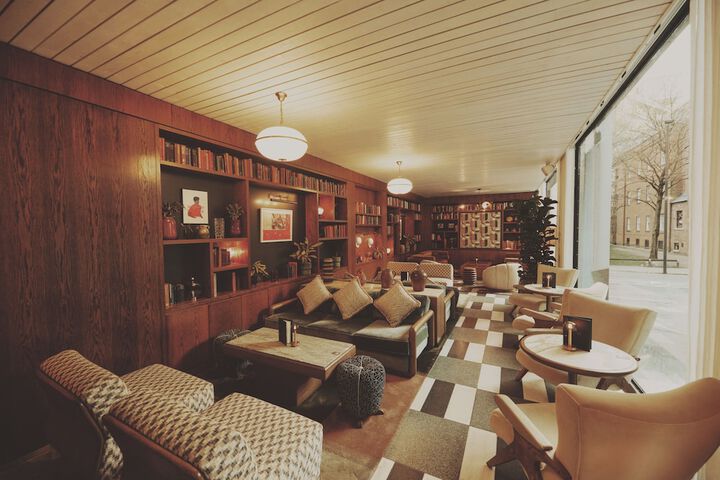 Hotel Interior 6 of 63