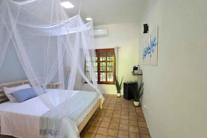 Room 19 of 160