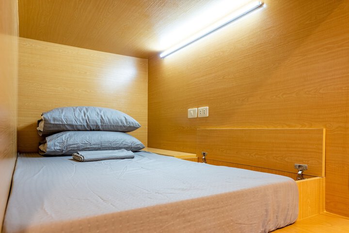Room 5 of 35