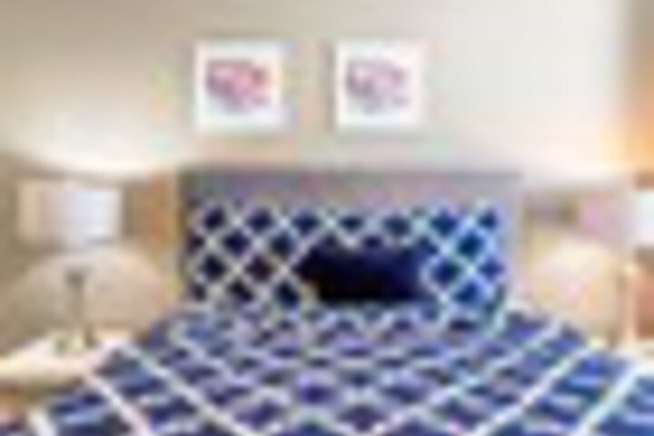 Room 29 of 216