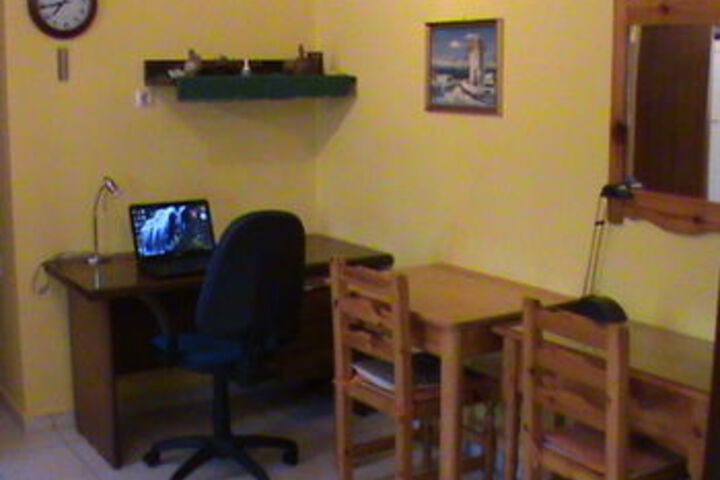 Room 33 of 49
