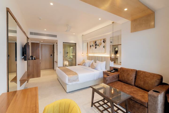 Room 7 of 36