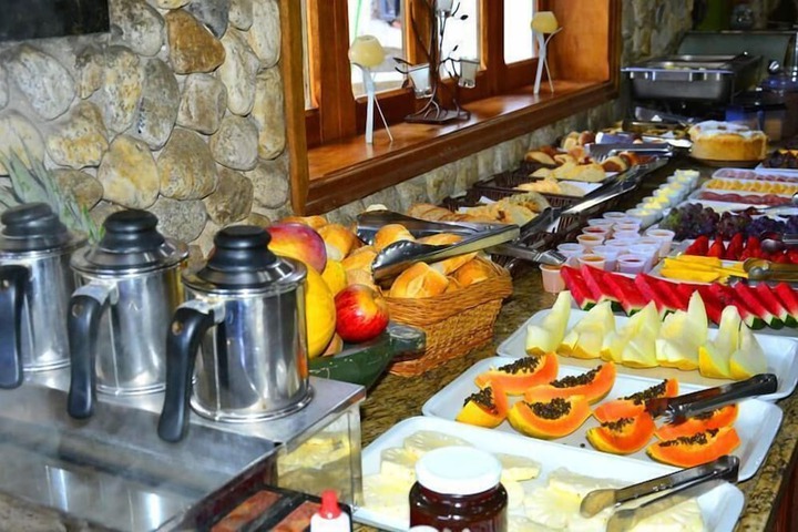 Breakfast/Coffee Service 27 of 39