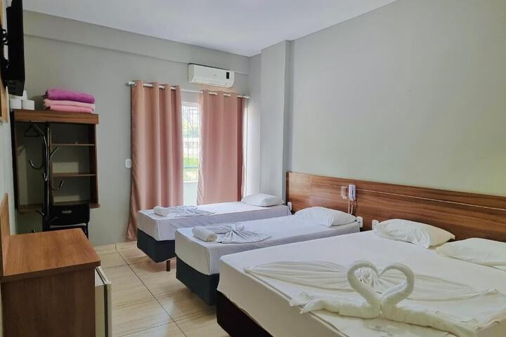 Room 15 of 34