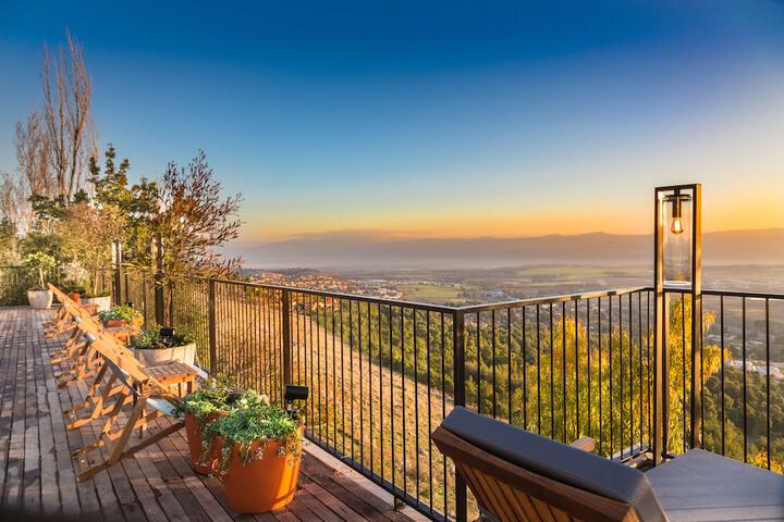 Sundeck 105 of 105