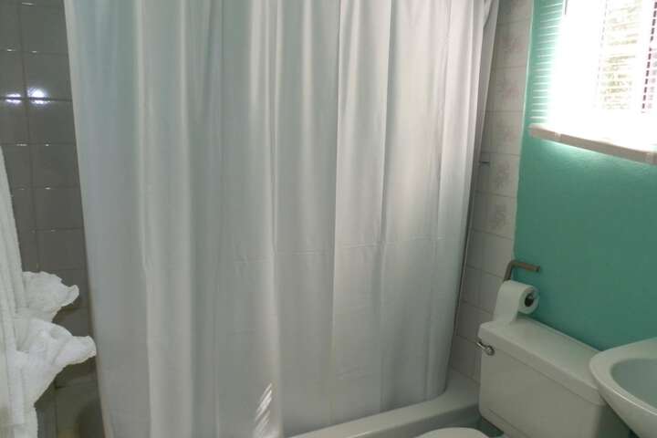 Clean Restrooms