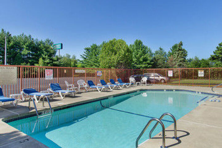 Pool 28 of 28