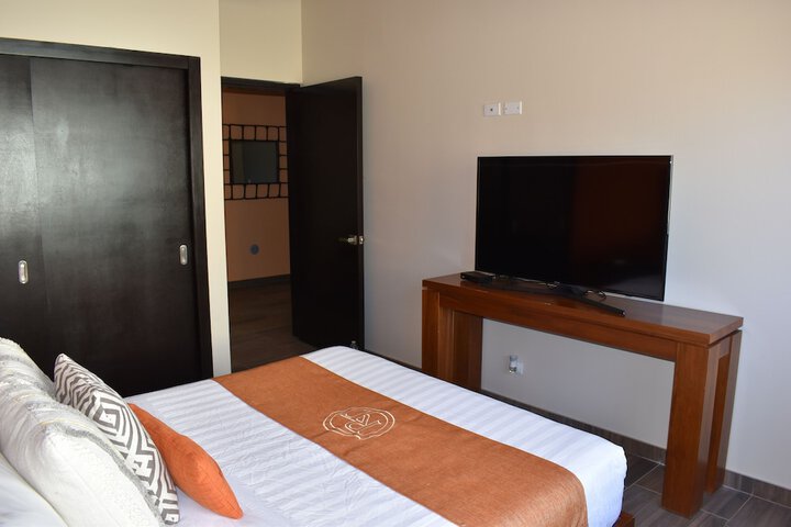 Room 45 of 146
