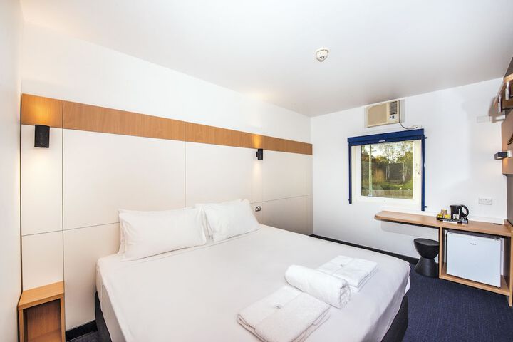 Room 17 of 56