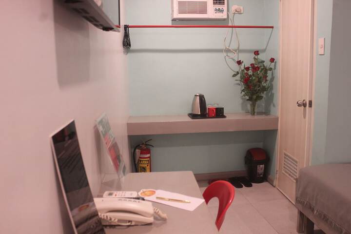 Room 8 of 15