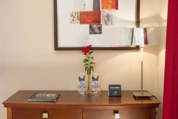 Room 18 of 105