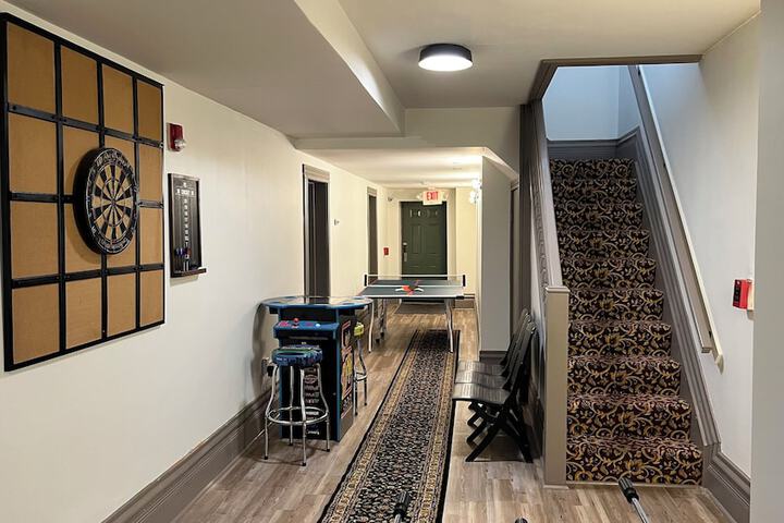 Room 26 of 32