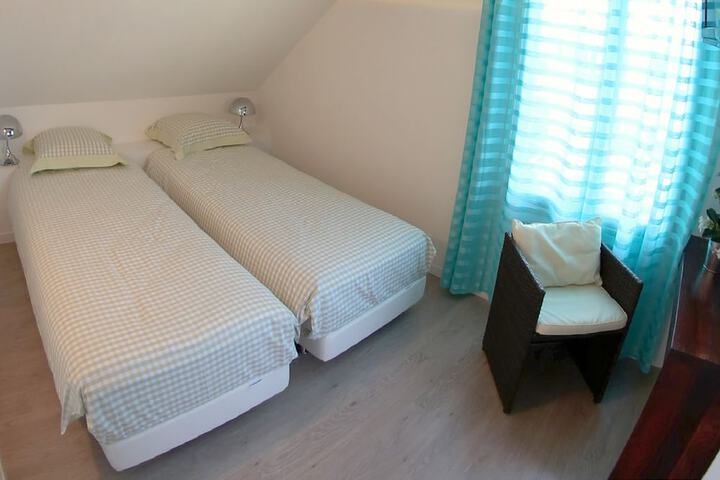 Room 7 of 23