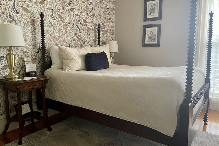 Room 20 of 74