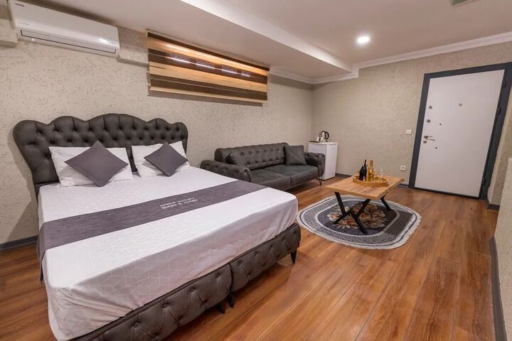 Room 34 of 50