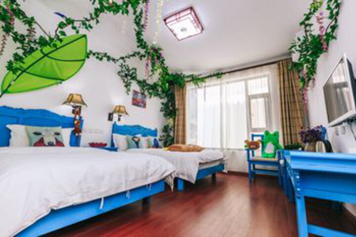 Room 52 of 54
