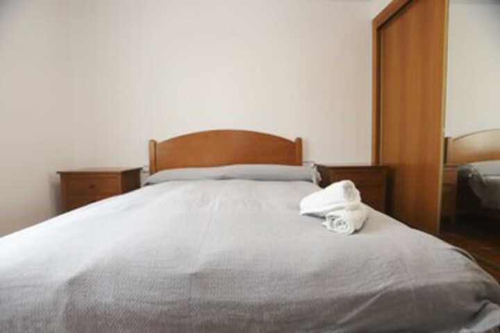 Room 34 of 49