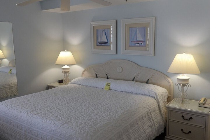 Room 15 of 229