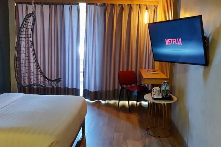 Room 24 of 117