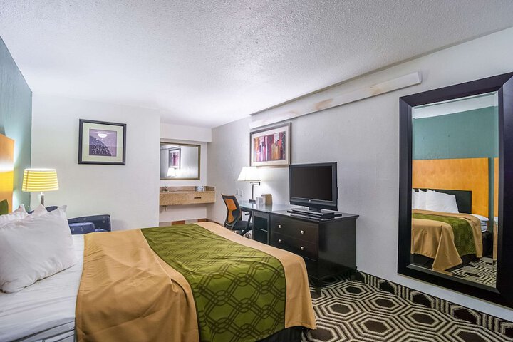 Standard | King Bed (15 of 18)
