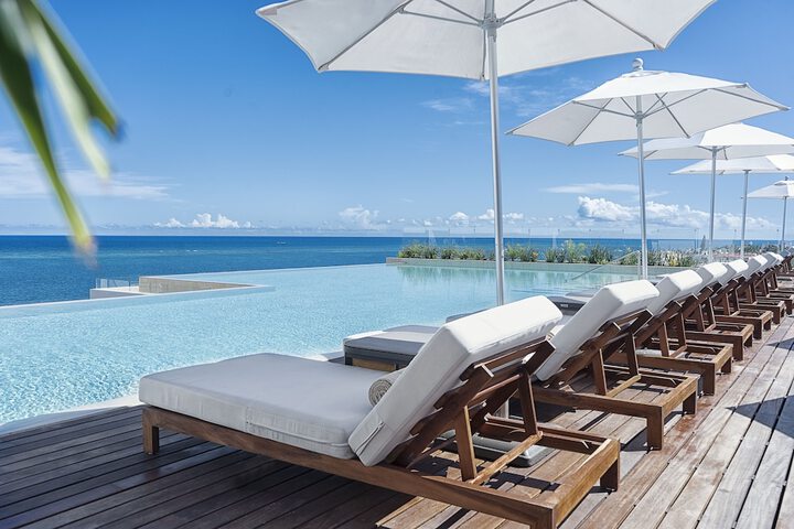 Sundeck 87 of 96