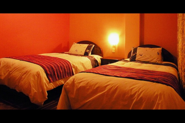 Room 9 of 60