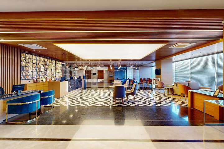 Hotel Interior 5 of 94