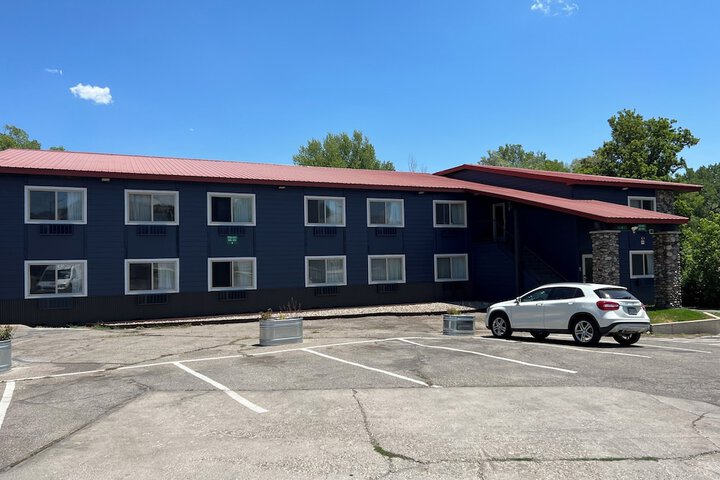 Hotel 72 of 73